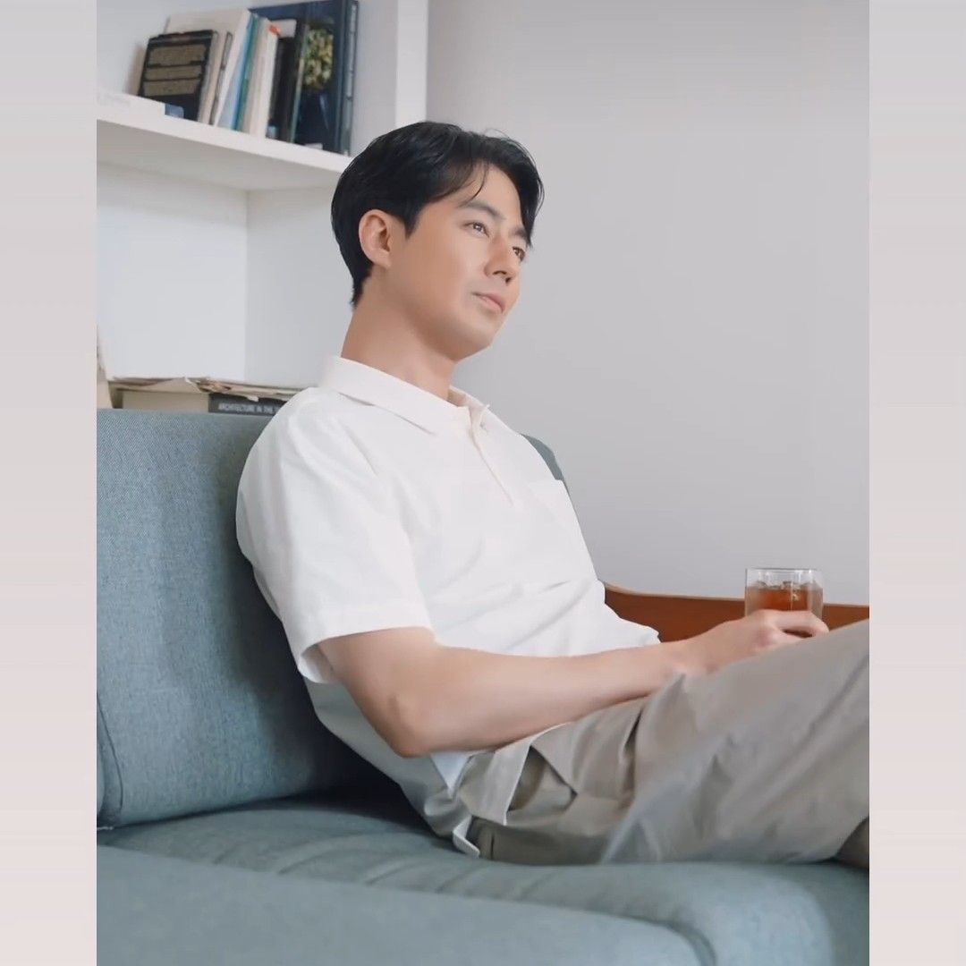 Latest photo of Jo Insung
