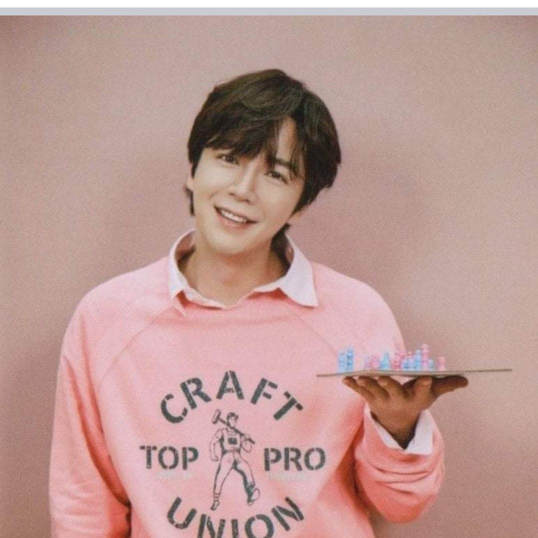 Behind-the-scenes cut of Jang Geunsuk