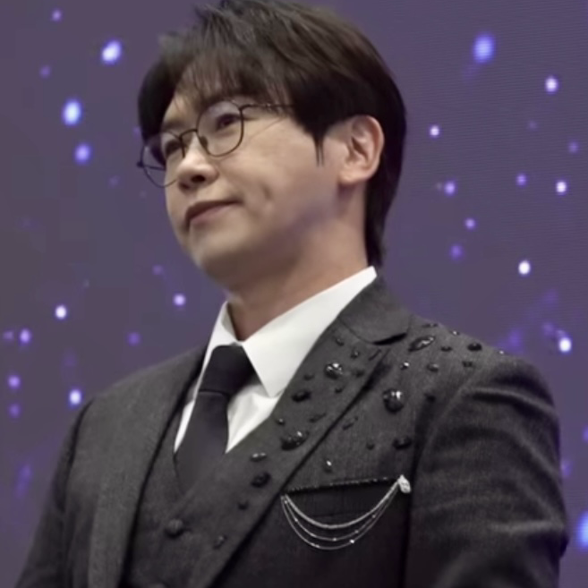A moment captured by a fan of Chungil