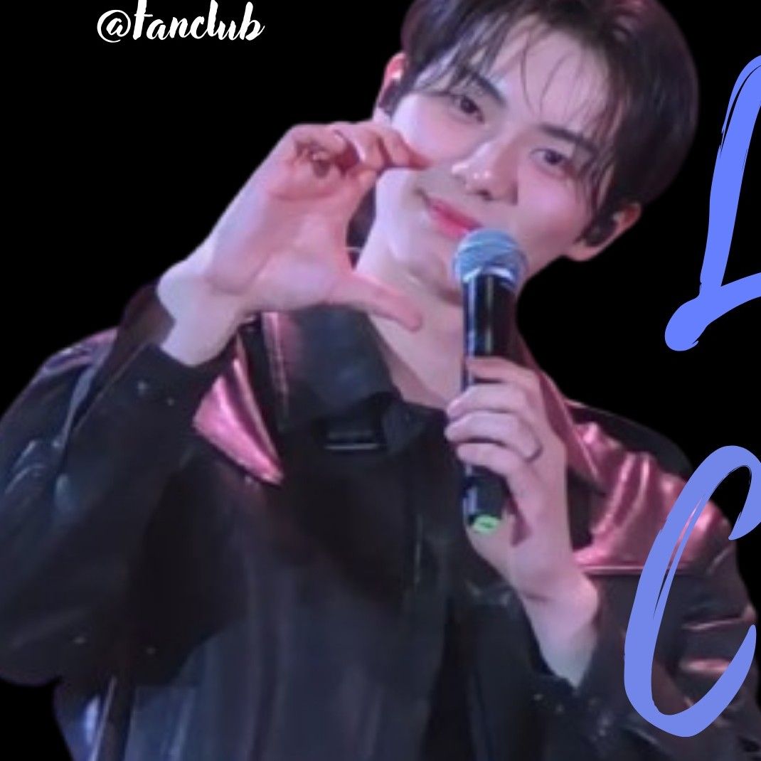 A moment captured by a fan of Lee Chaemin