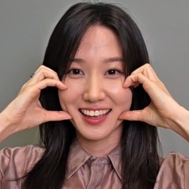Recent activity shot of Park Eunbin