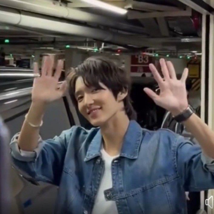 Recent activity shot of Lee Joongi