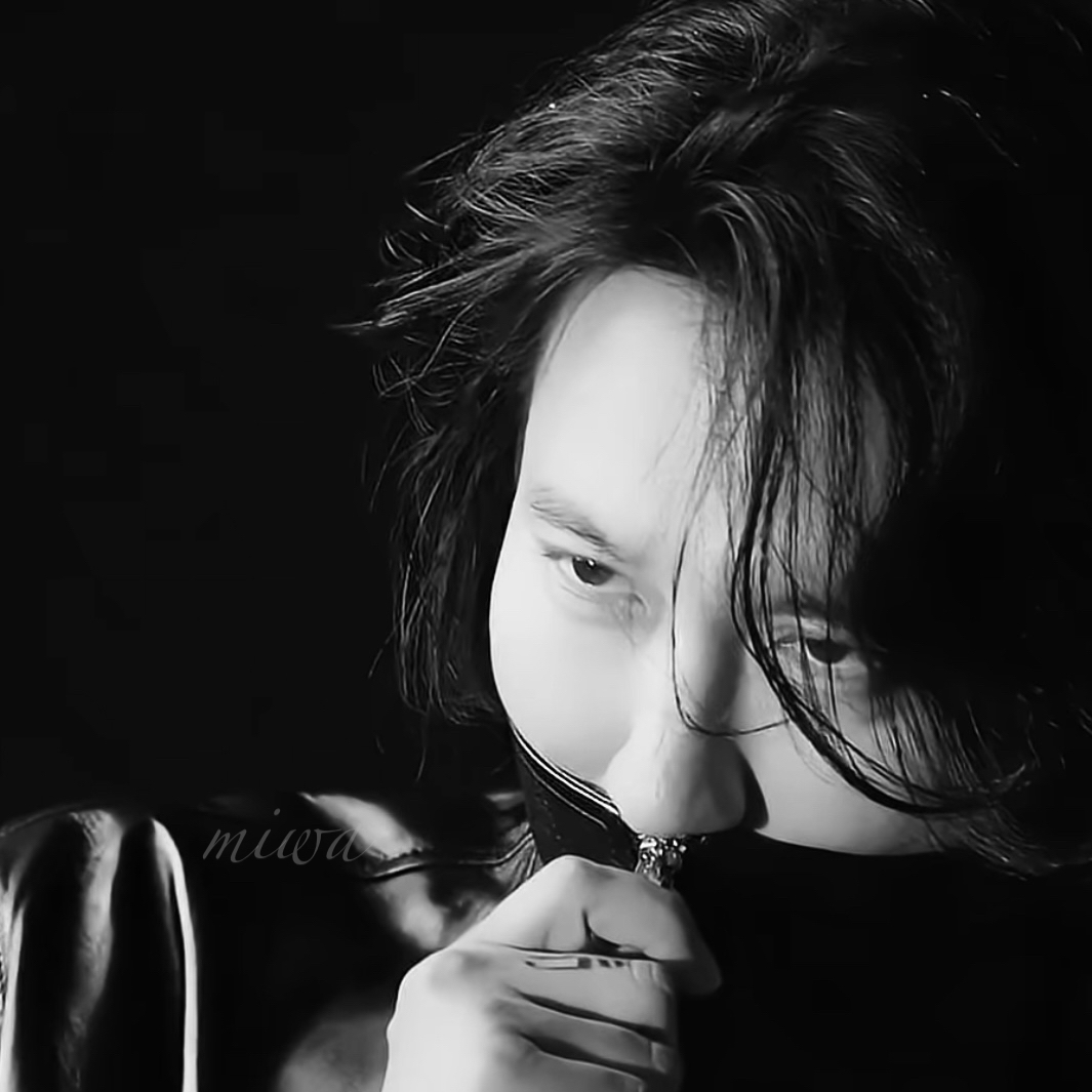 Behind-the-scenes cut of Kim Namgil