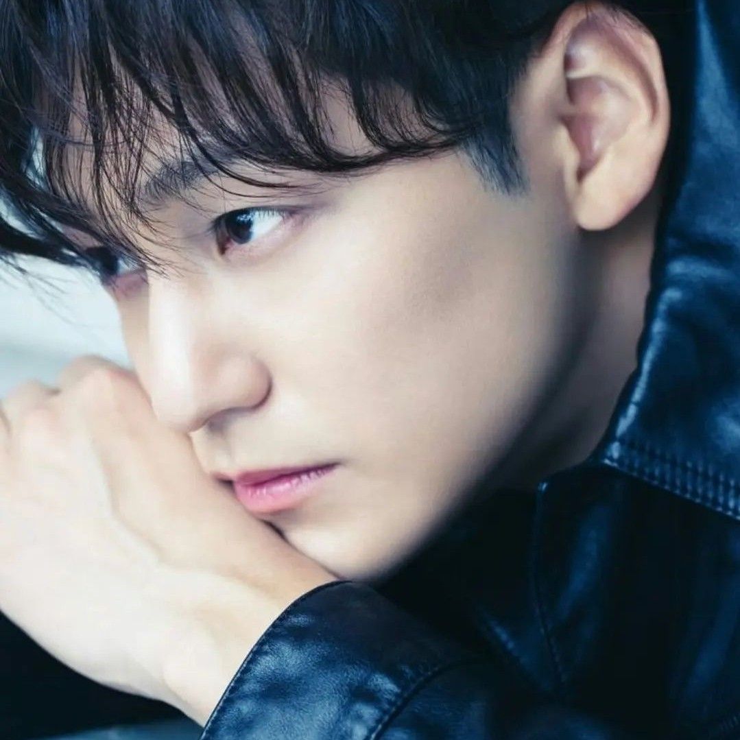 Foto terbaru dari Kim Bum