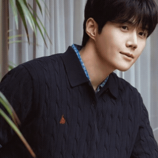 Behind-the-scenes cut of Kim Seonho