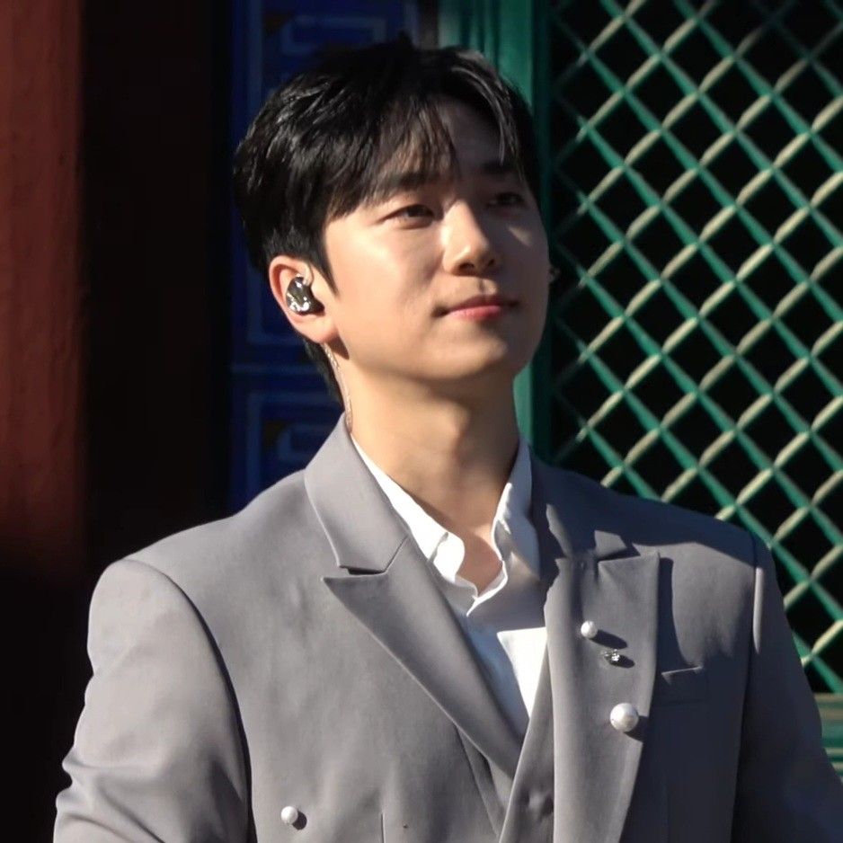 Behind-the-scenes cut of Forestella