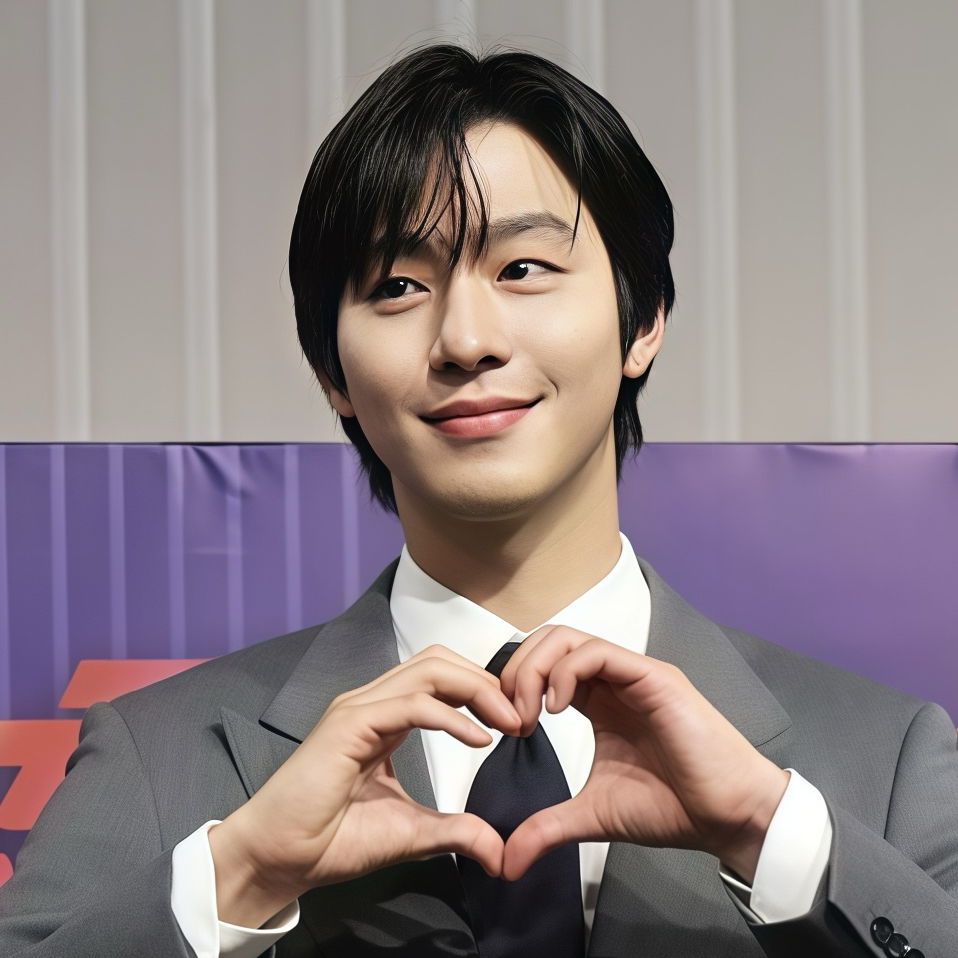 Latest photo of Ahn Hyoseop