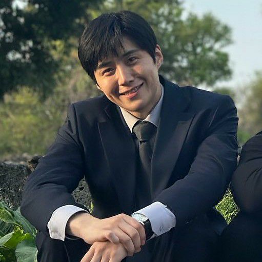 Cuplikan di balik layar dari Kim Seonho