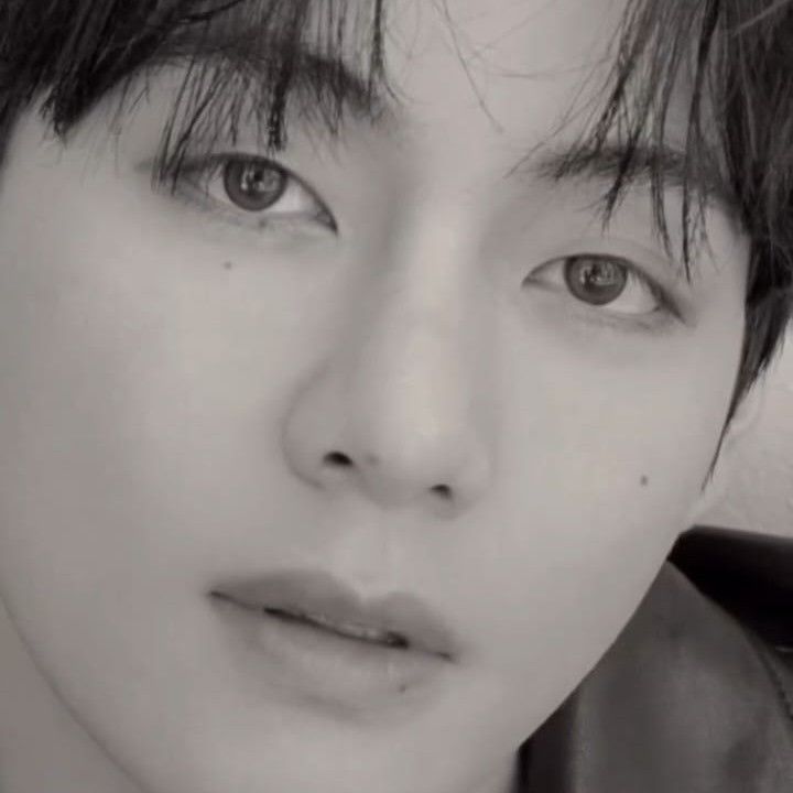 Behind-the-scenes cut of Kim Taehyung (V)