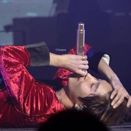 A moment captured by a fan of Lee Joongi