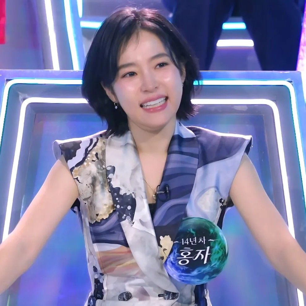 Cuplikan di balik layar dari Hong Ja