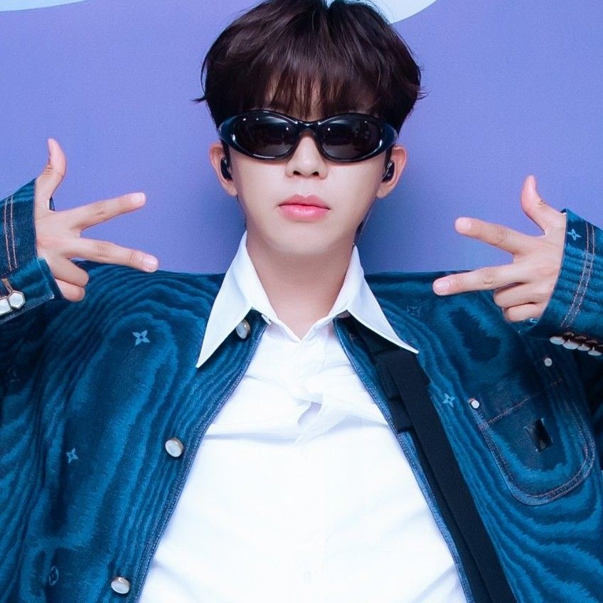 Foto terbaru dari Lim Youngwoong