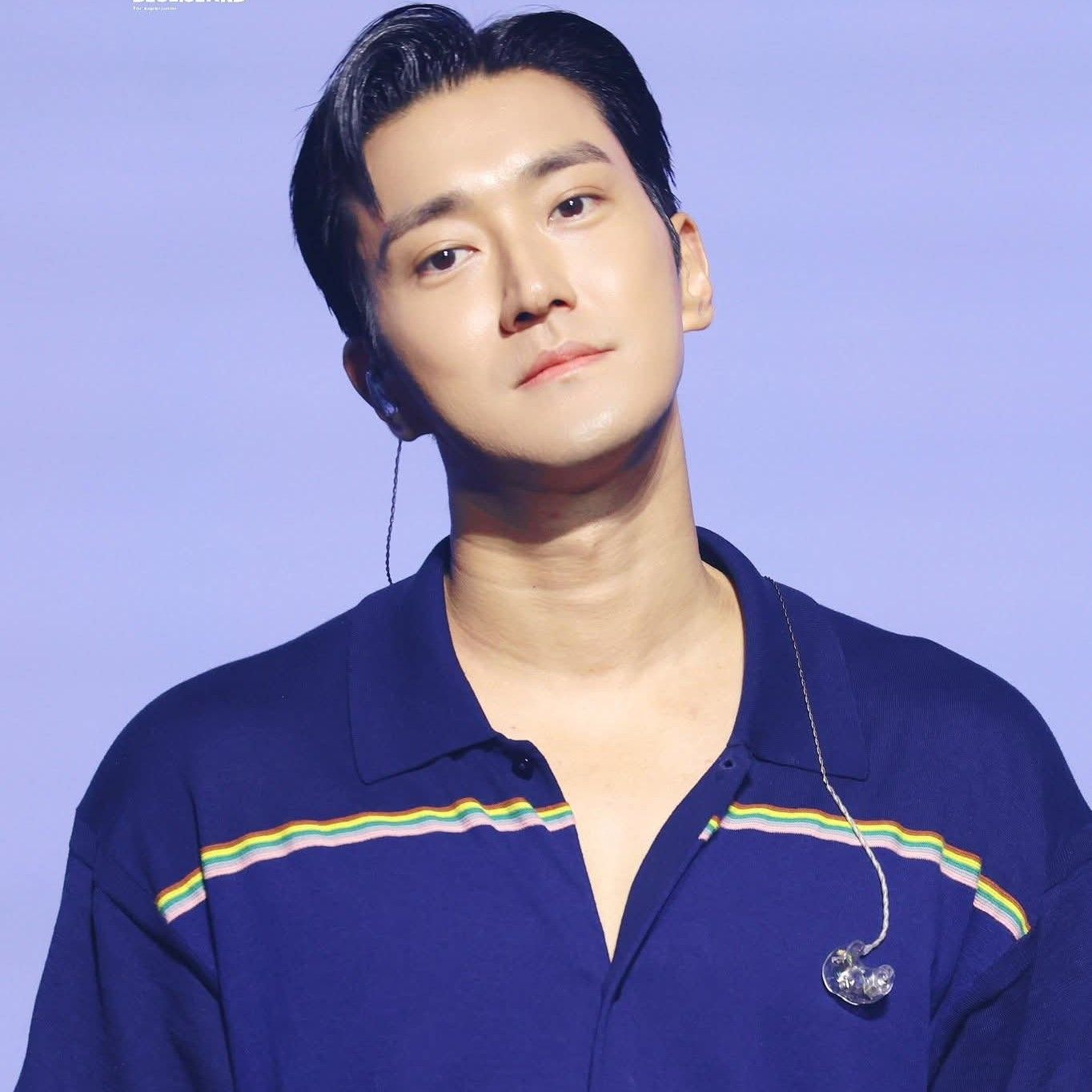 Recent activity shot of Choi Siwon