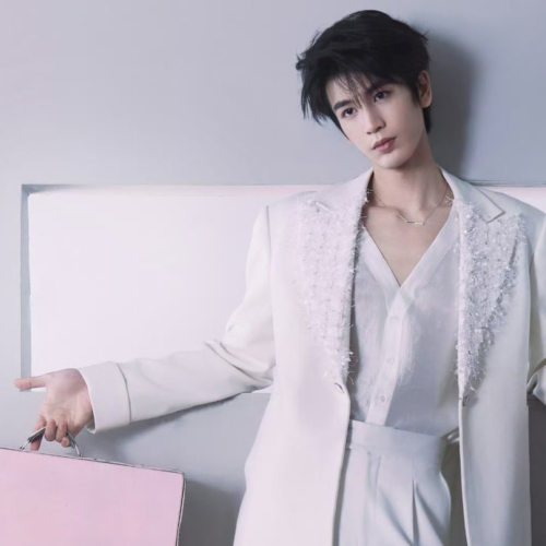 A moment captured by a fan of Zhang Linghe