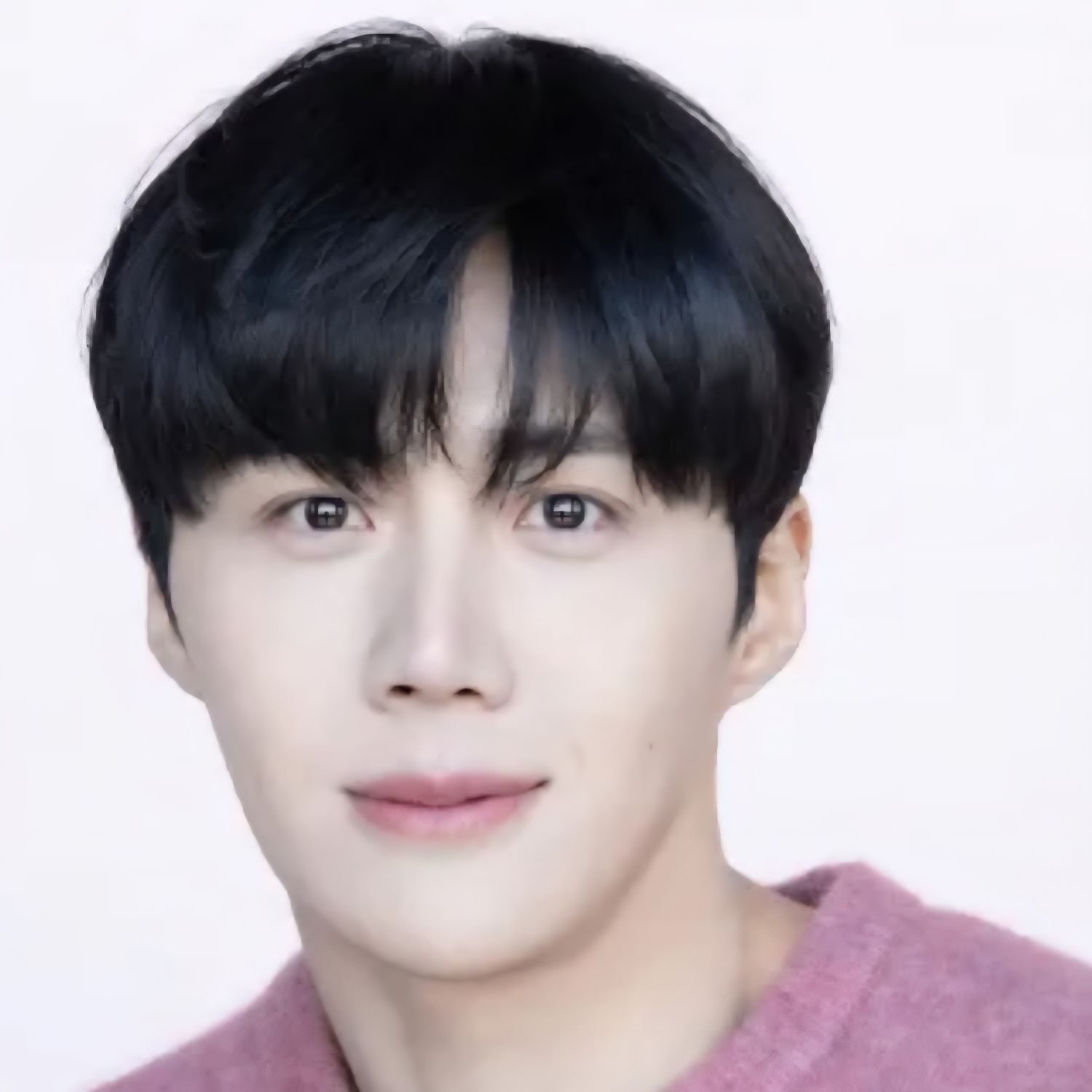 Latest photo of Kim Seonho