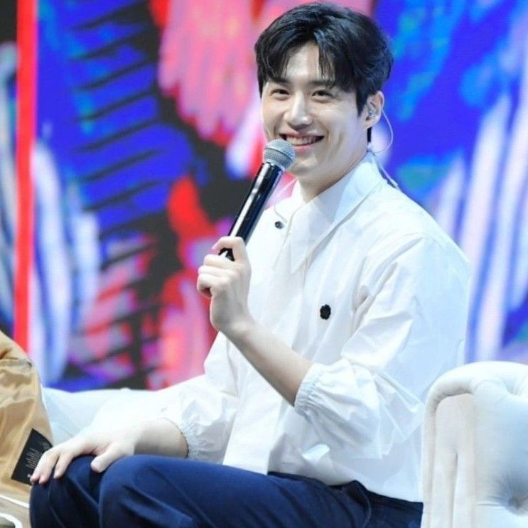 Foto terbaru dari Kim Seonho