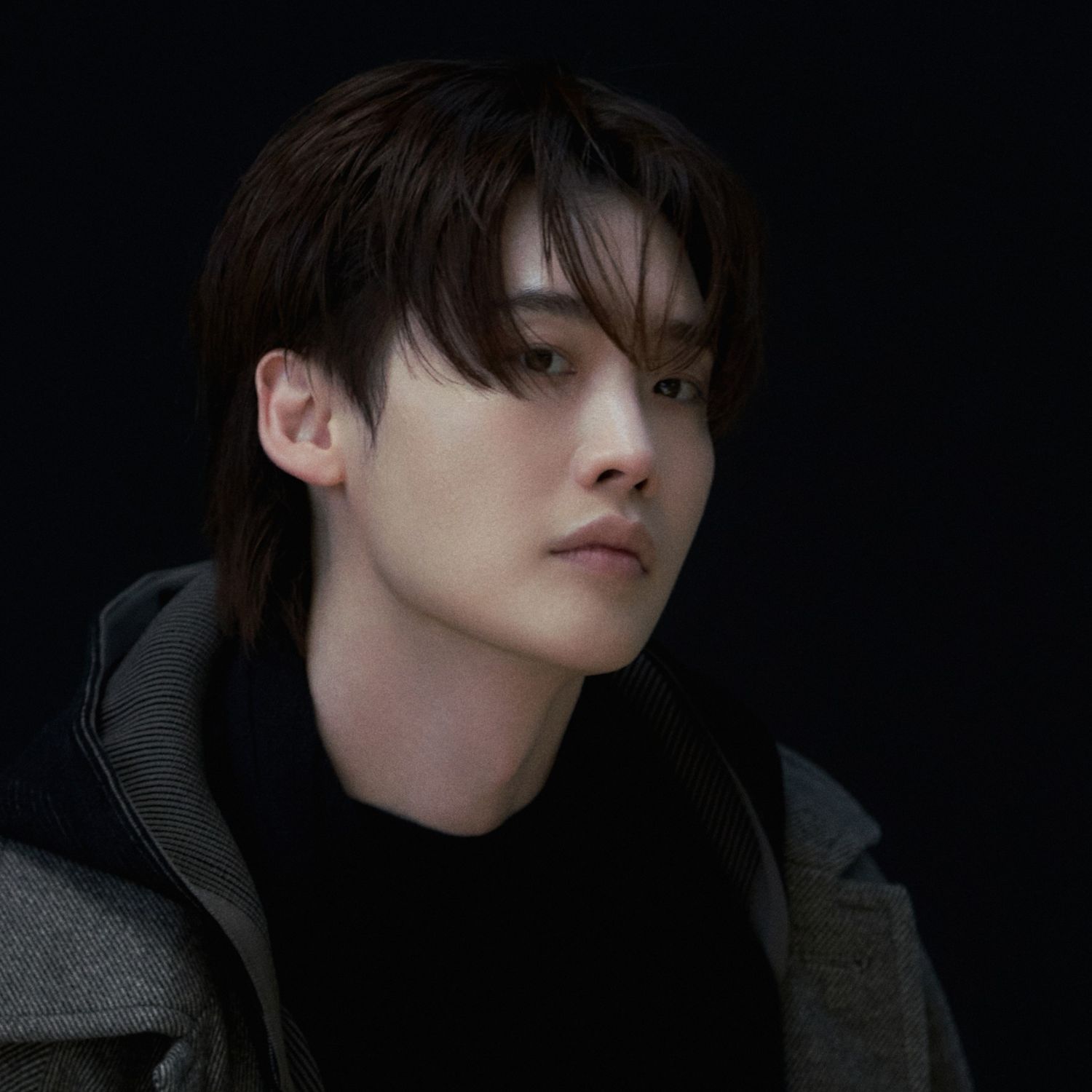 Latest photo of Lee Jongsuk