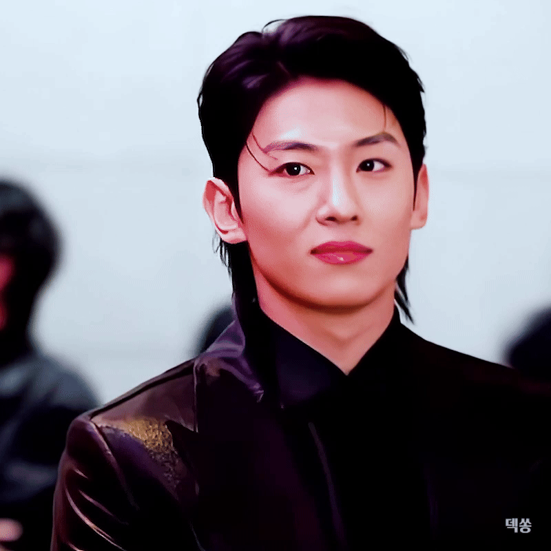 A moment captured by a fan of Dex