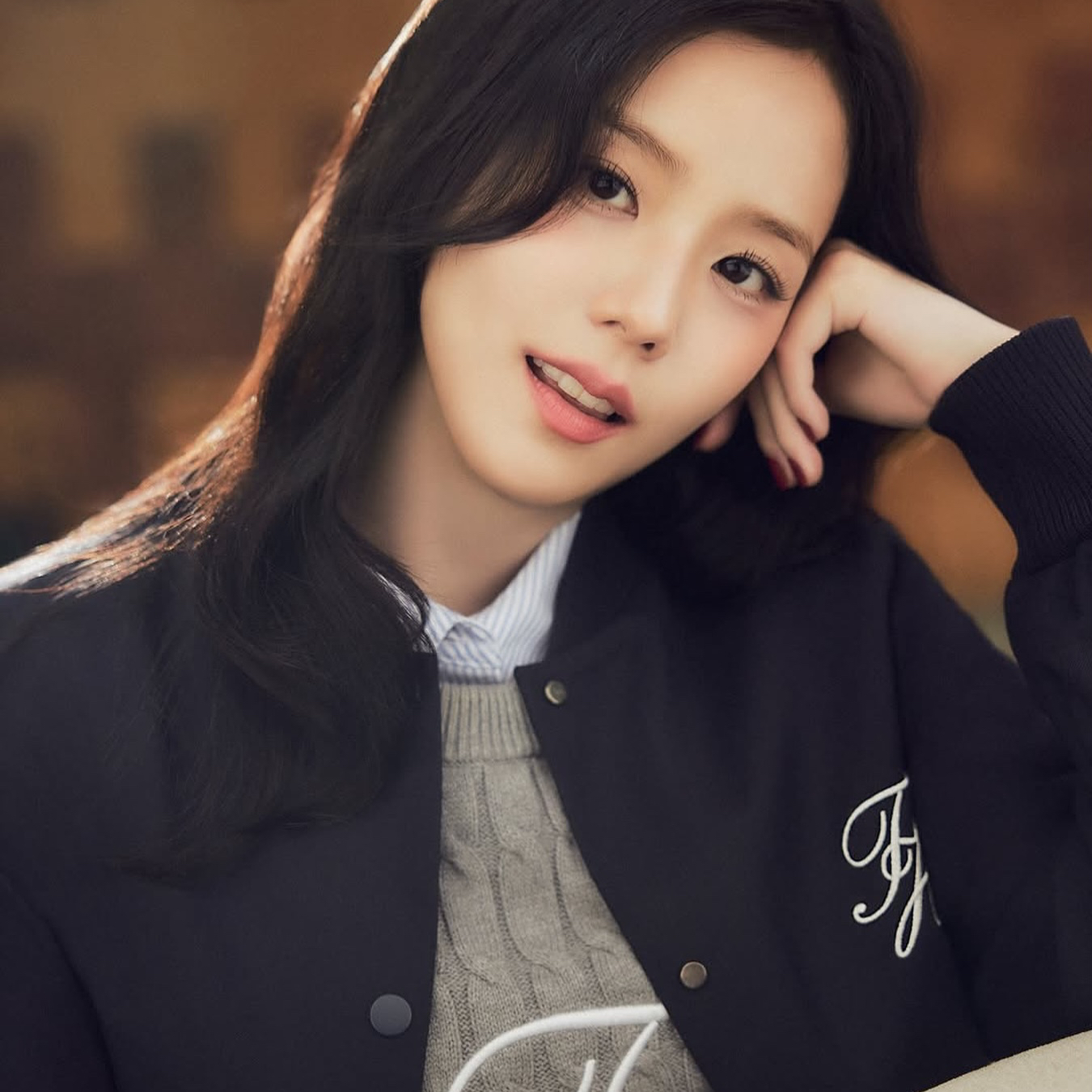 Recent activity shot of Jisoo (1995)