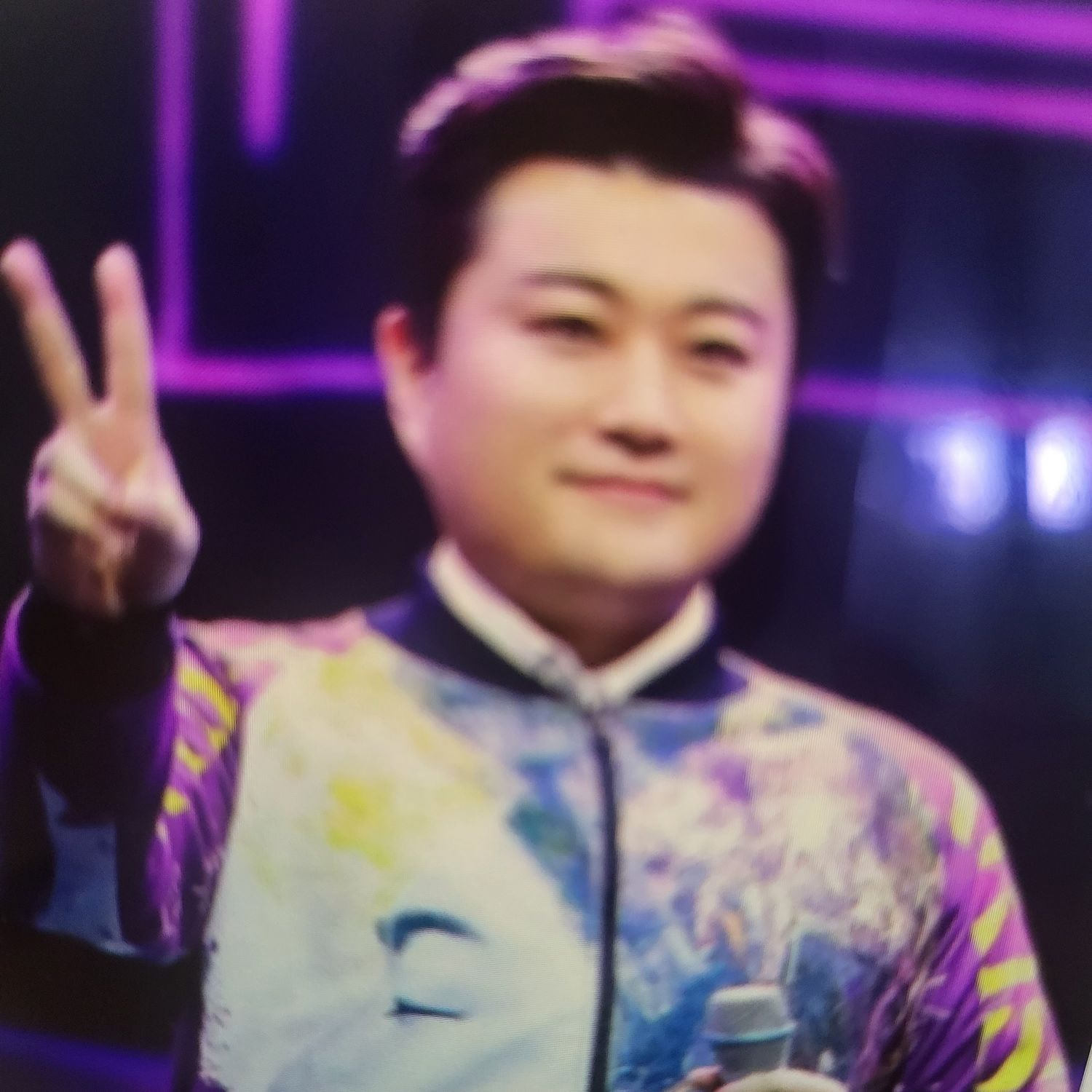 Recent activity shot of Kim Hojoong