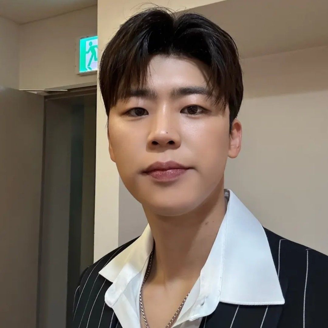 박지현의 비하인드 컷