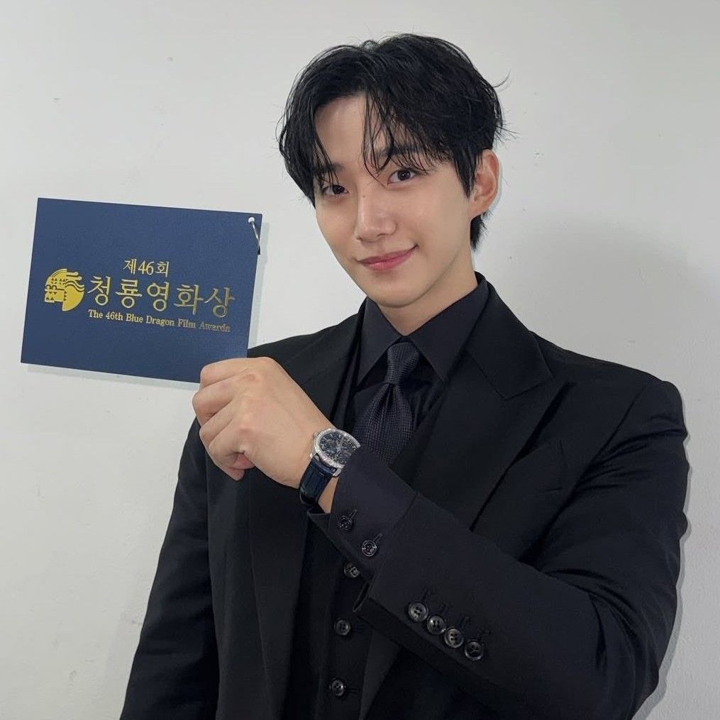 Cuplikan di balik layar dari Lee Junho