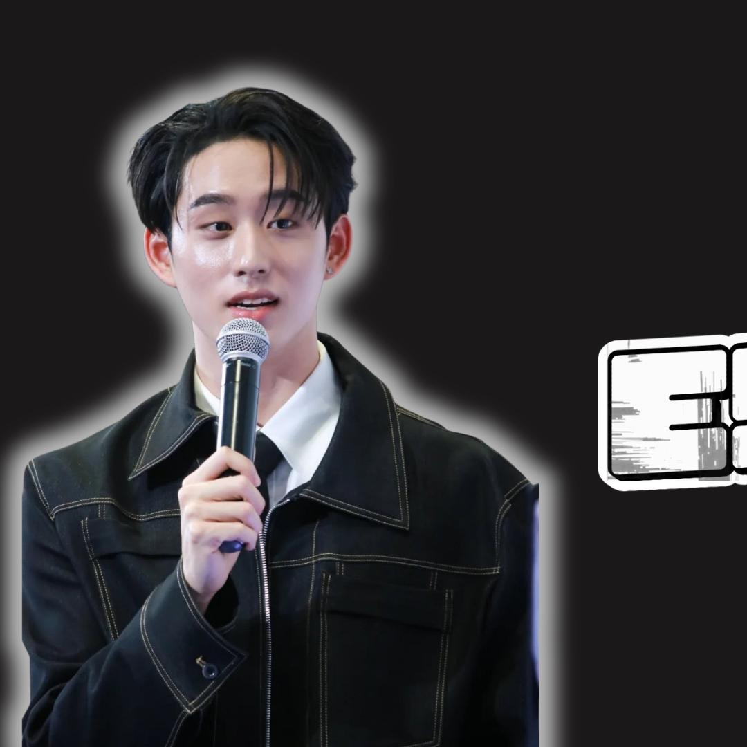 A moment captured by a fan of Est Supha Sangaworawong