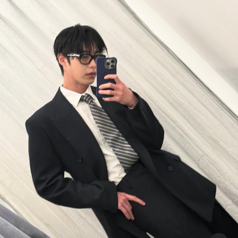 Latest photo of Lee Jaewook