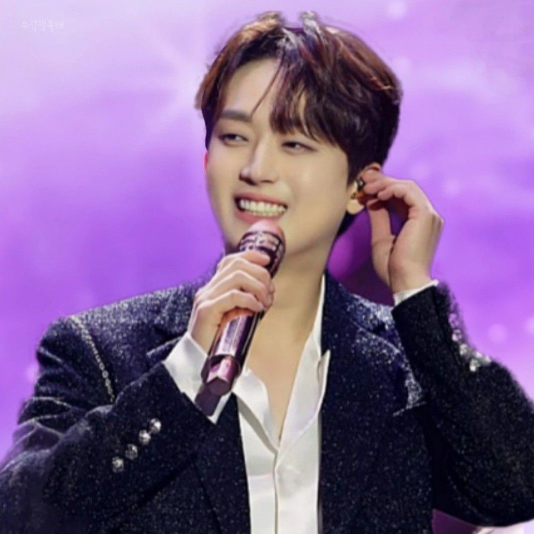 이찬원의 최신 사진