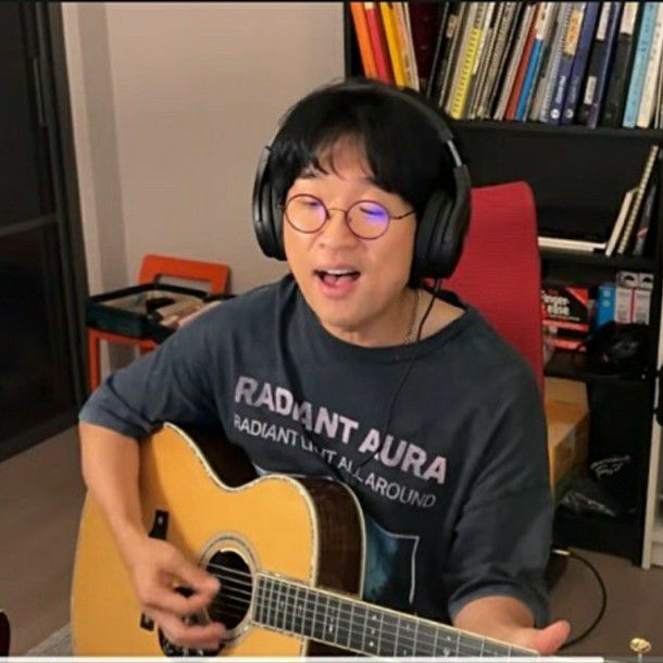 Behind-the-scenes cut of Bak Changgeun