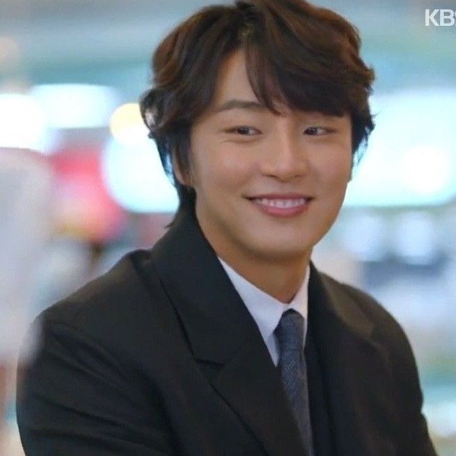 Recent activity shot of Yoon Shiyoon