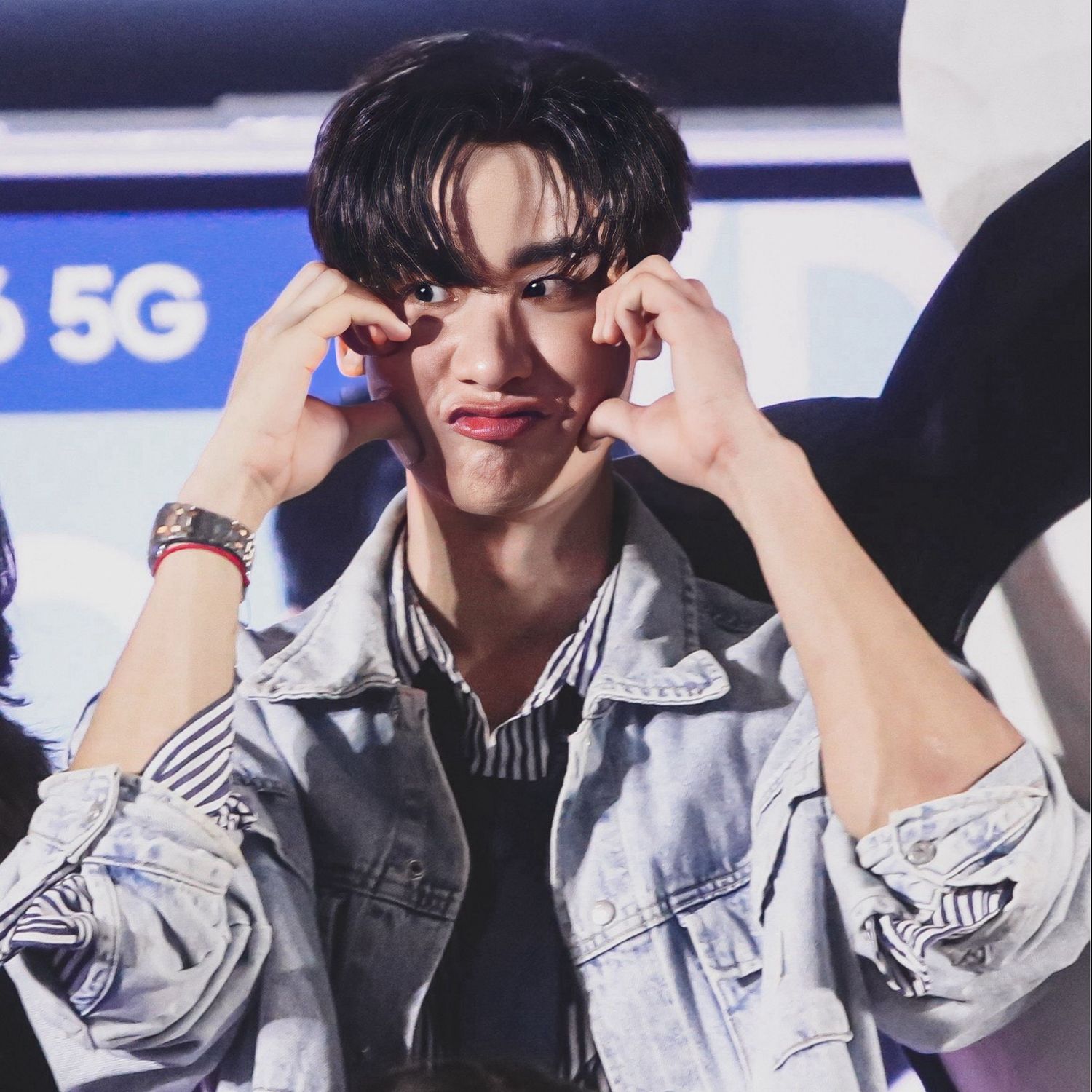 Behind-the-scenes cut of Tay Tawan Vihokratana