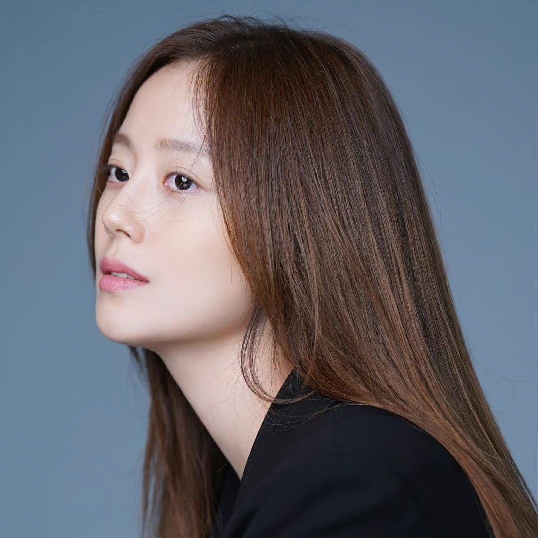 Cuplikan di balik layar dari Moon Chaewon