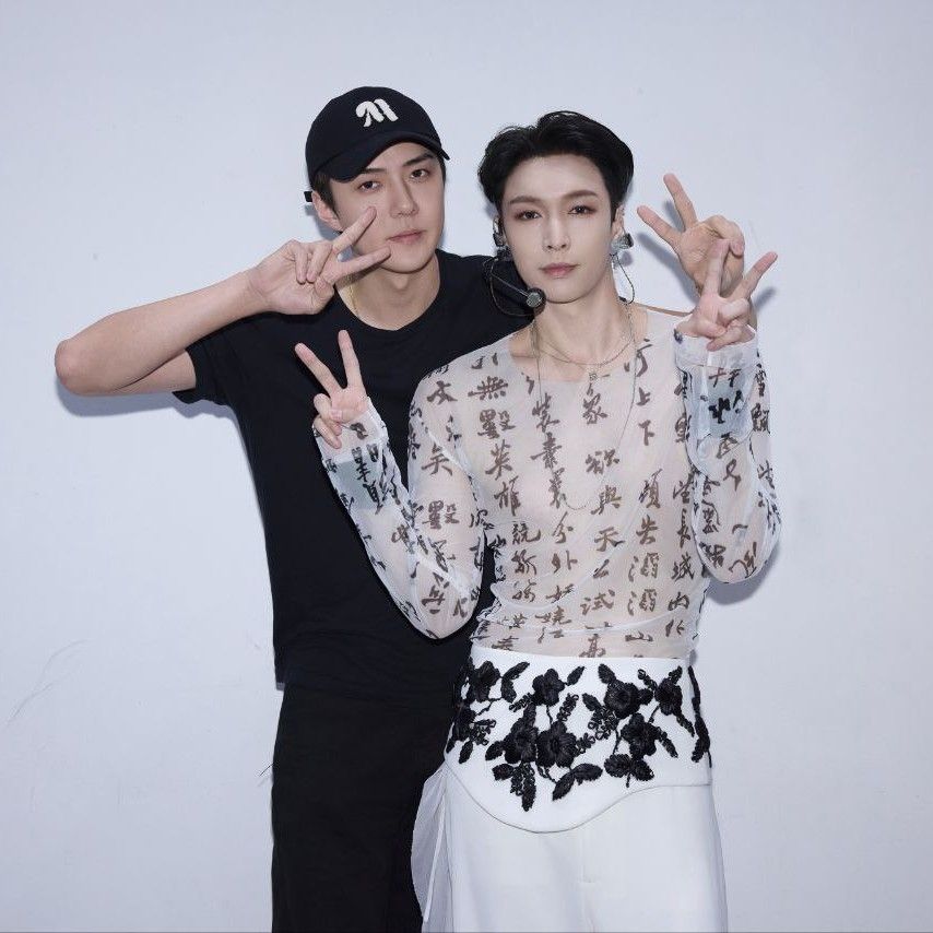 Behind-the-scenes cut of Kim Seonho