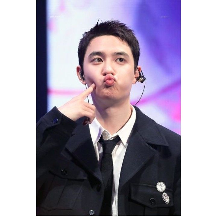 Behind-the-scenes cut of Doh Kyungsoo (D.O.)