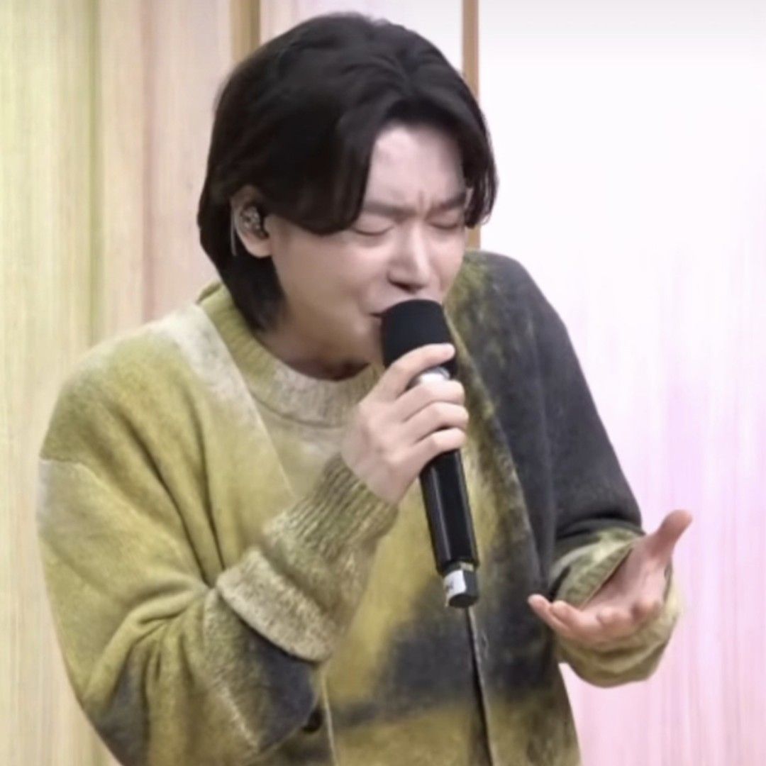 지금 주목받는 셀럽 게시글