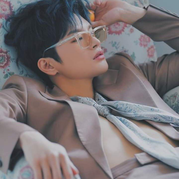 ソ・イングクの最近の活動ショット