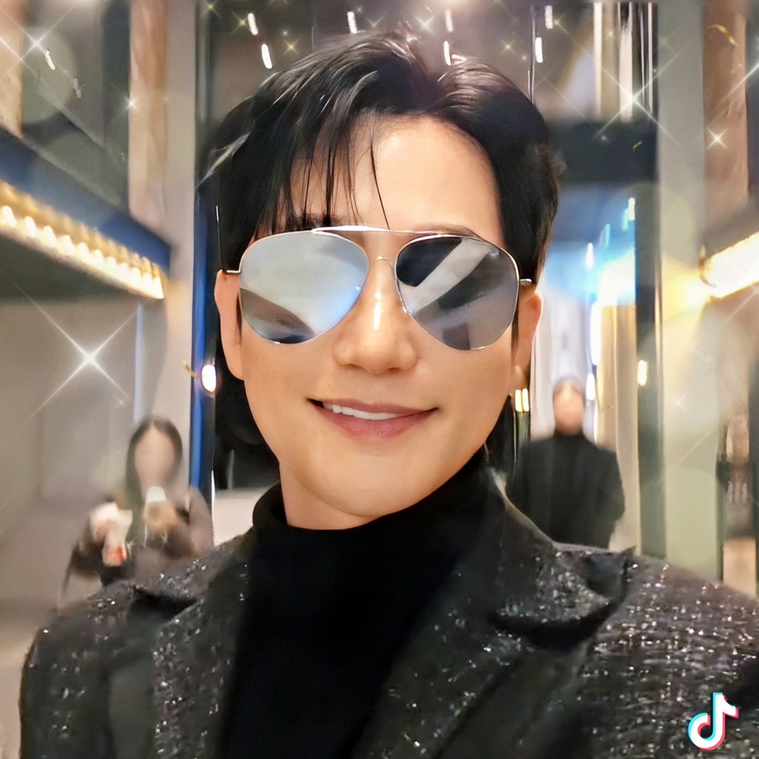 A moment captured by a fan of Park Sihoo