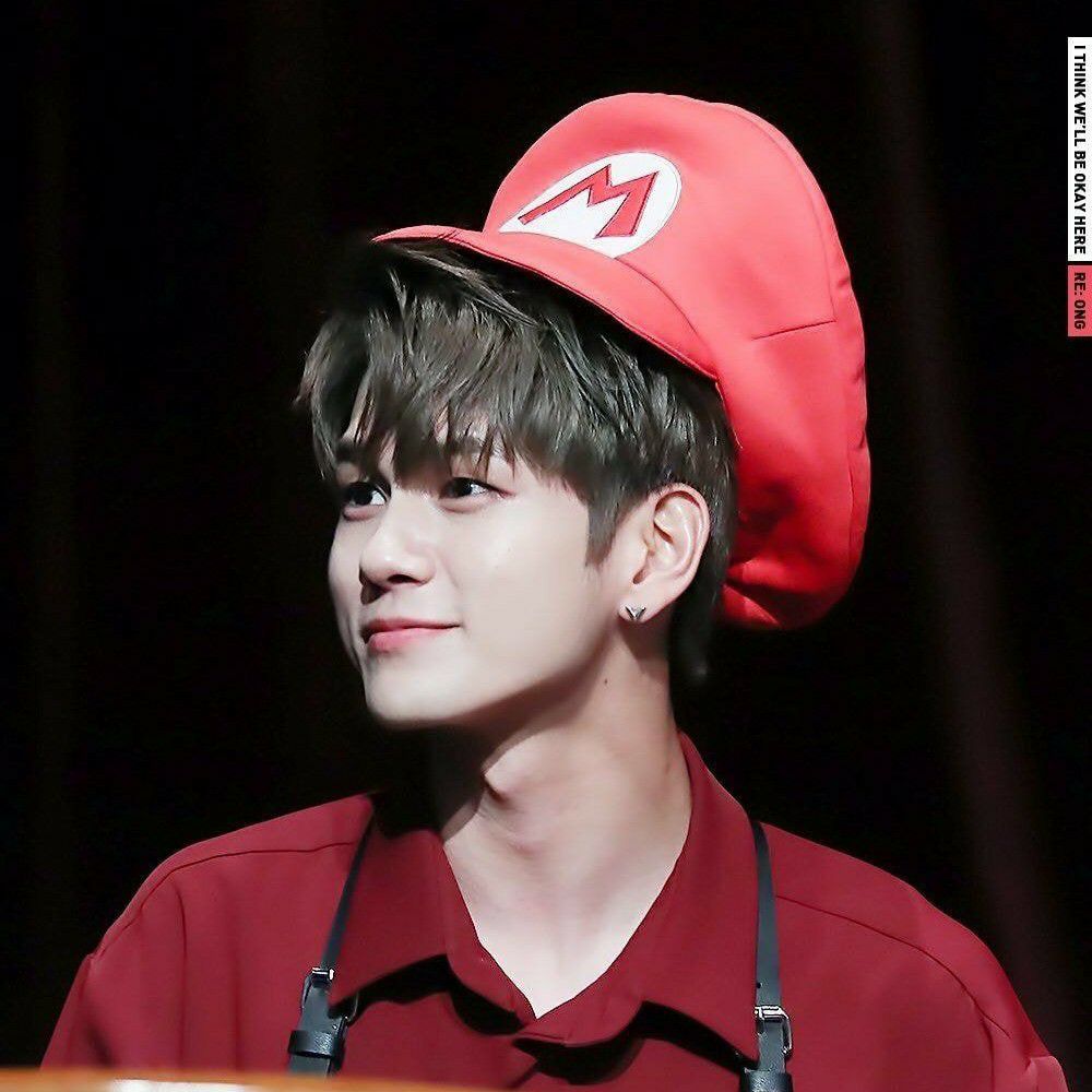 Momen yang diabadikan oleh penggemar Ong Seongwu