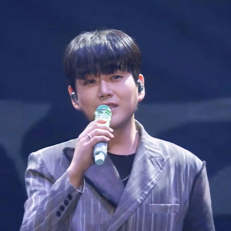 Latest photo of Hwang Youngwoong