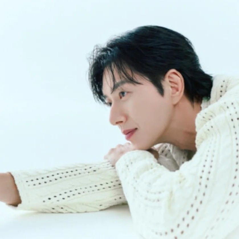 Recent activity shot of Park Haejin