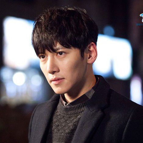 チ・チャンウクの最近の活動ショット