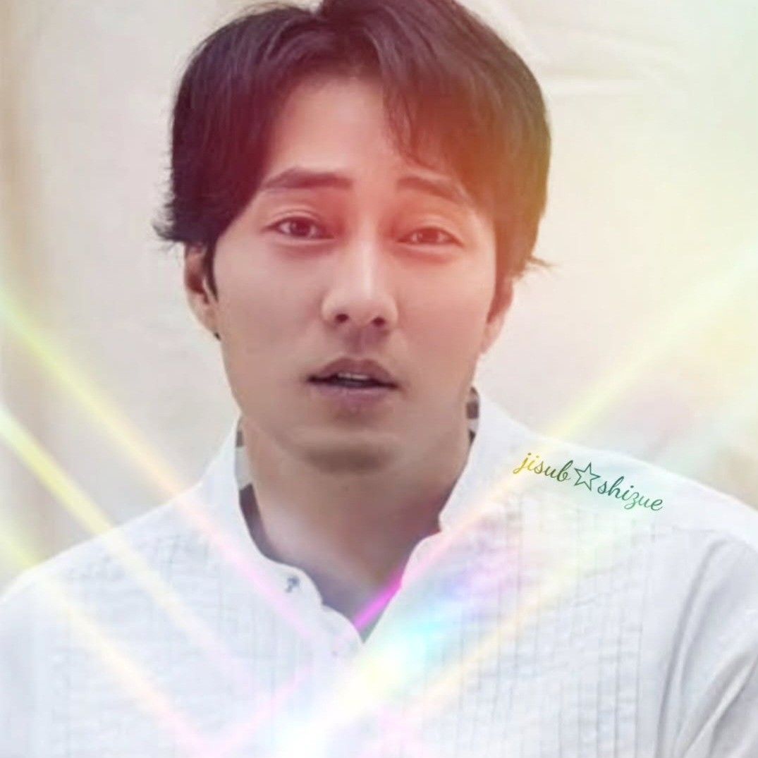A moment captured by a fan of So Jisub