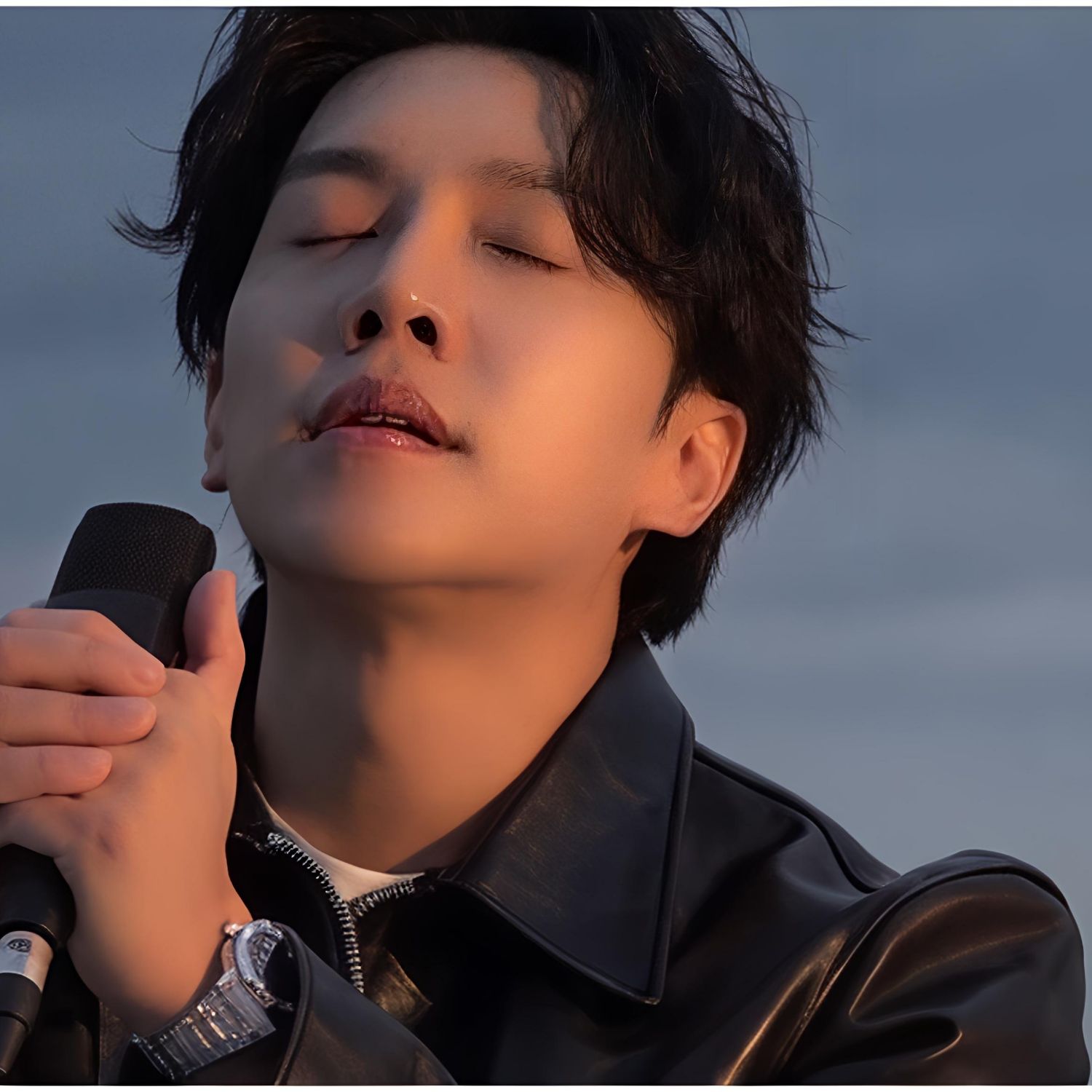 粉絲拍下的李昇基瞬間