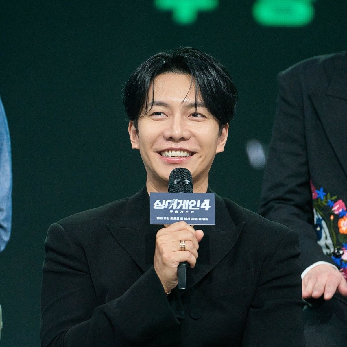 Cuplikan di balik layar dari Lee Seunggi