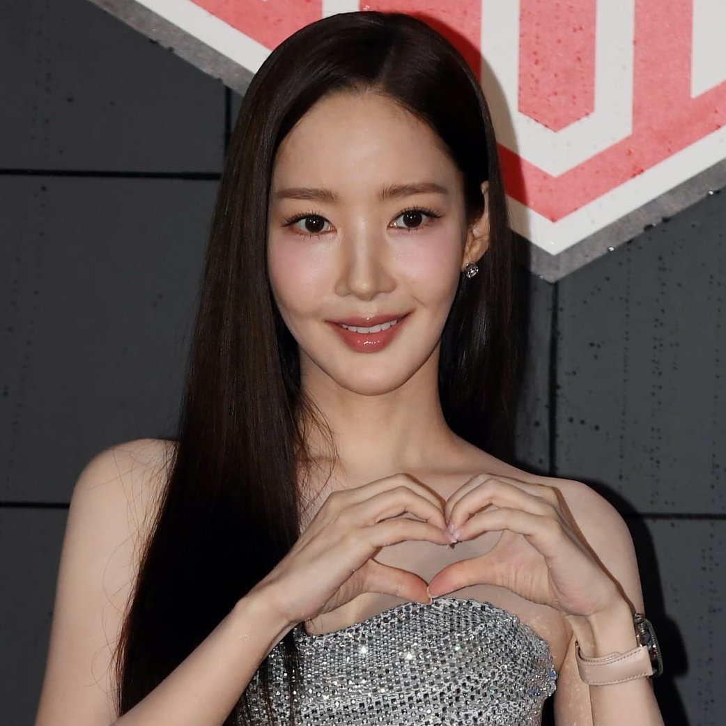 Recent activity shot of Park Minyoung