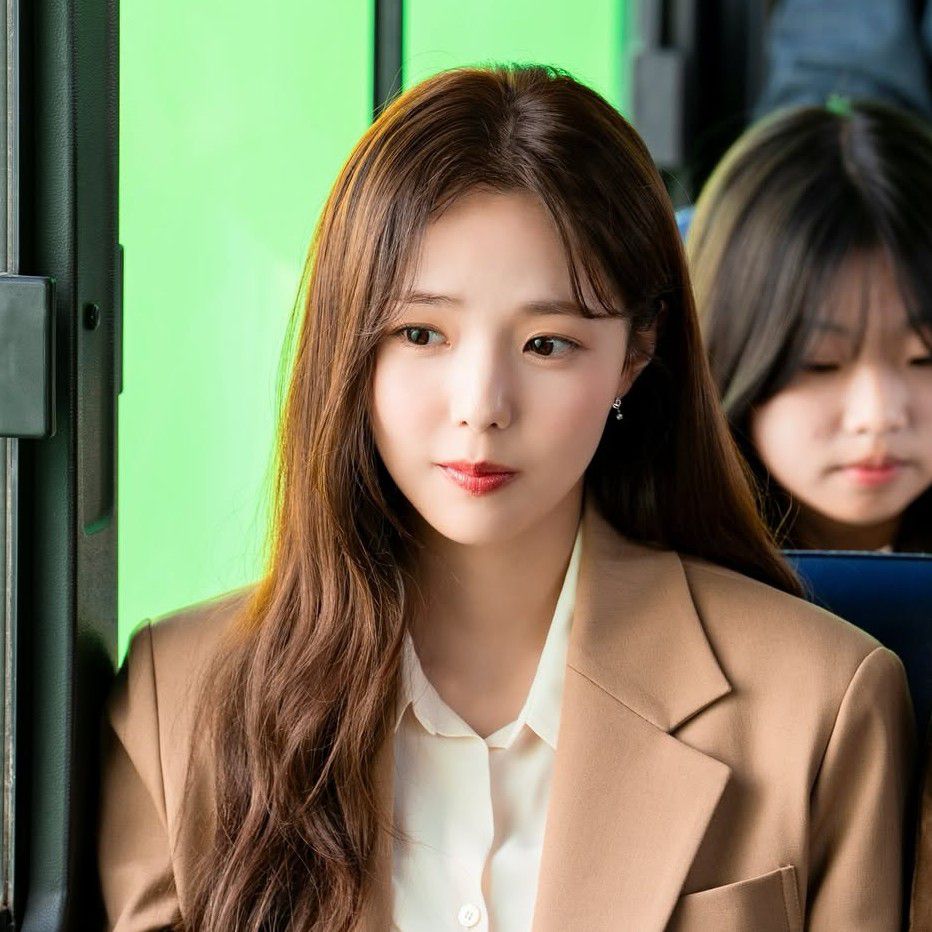 Latest photo of Chae Subin