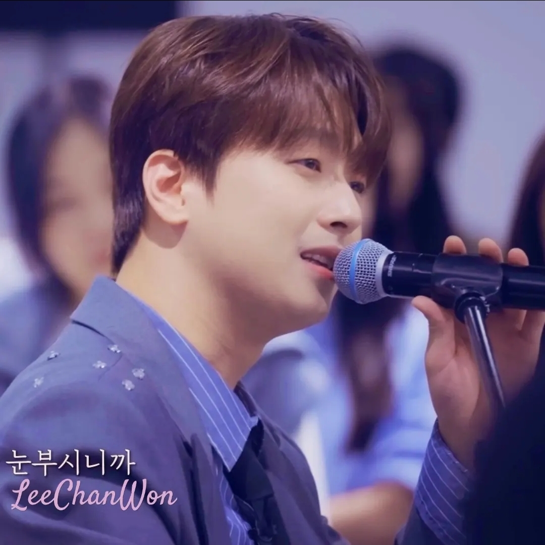 Behind-the-scenes cut of Lee Chanwon