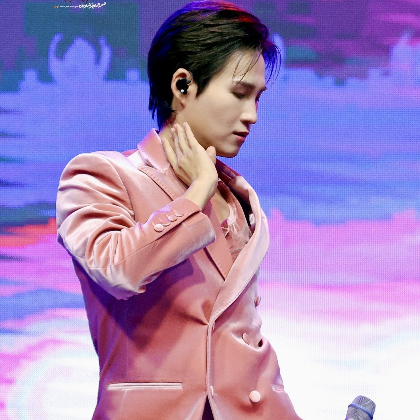 김희재 최근 활동샷