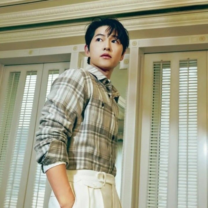 宋仲基的最新照片